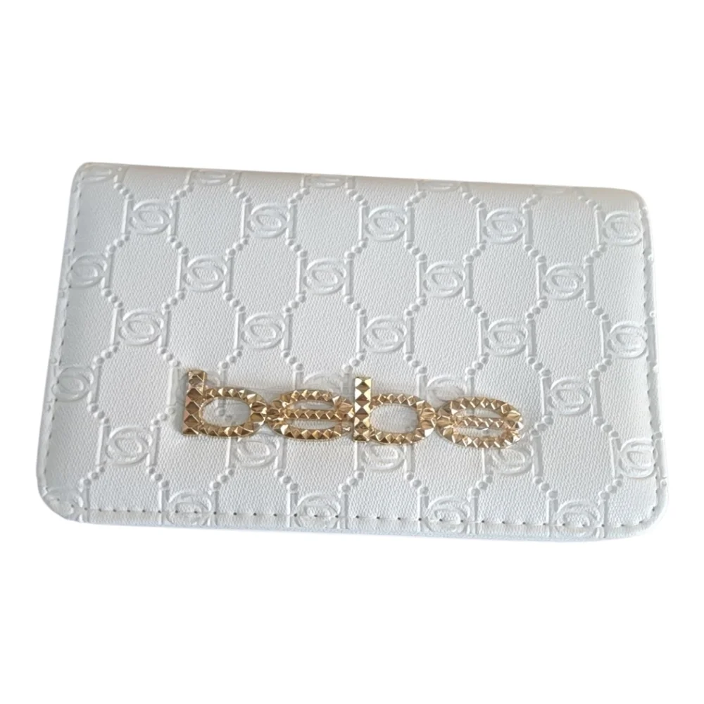 Bebe White Crossbody Bag NWT - Picture 1 of 12